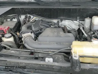 ✅ 2016 Nissan NV SL • VIN: 1N6BF0KY6GN809460 • Lot: 41378499. Wystawiony na IAAI z przebiegiem 132 024 mil. Bezpłatny archiwum sprzedaży aukcyjnych z USA i szczegółowy raport historii pojazdu na DreamBid. Zdjęcie 19.