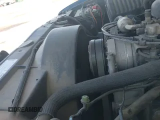 ✅ 1998 GMC Suburban • VIN: 3GKFK16R3WG515941 • Лот: 42499067. Опубликован ранее на IAAI с пробегом 241 910 миль. Бесплатный доступ к архиву аукционных продаж из США и подробный отчёт об истории автомобиля на DreamBid. Изображение 12.