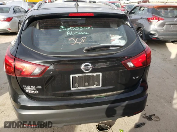 ✅ 2018 Nissan Rogue SV • VIN: JN1BJ1CP9JW164207 • Lot: 40045473. Wystawiony na Copart z przebiegiem 120 499 mil. Bezpłatny archiwum sprzedaży aukcyjnych z USA i szczegółowy raport historii pojazdu na DreamBid. Zdjęcie 6.