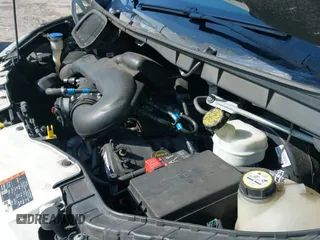 ✅ 2015 Ford Transit Cargo • VIN: 1FTNE1ZM0FKA90248 • Lot: 41995824. Wystawiony na IAAI z przebiegiem 157 085 mil. Bezpłatny archiwum sprzedaży aukcyjnych z USA i szczegółowy raport historii pojazdu na DreamBid. Zdjęcie 19.