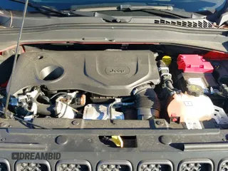 ✅ 2019 Jeep Renegade Trailhawk • VIN: ZACNJBC14KPK00442 • Lot: 43413747. Wystawiony na IAAI z przebiegiem 51 389 mil. Bezpłatny archiwum sprzedaży aukcyjnych z USA i szczegółowy raport historii pojazdu na DreamBid. Zdjęcie 19.