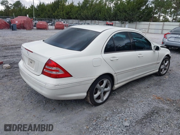 ✅ 2006 Mercedes-Benz C 230 Sport • VIN: WDBRF52H96F733058 • Lot: 44016853. Wystawiony na IAAI z przebiegiem 104 003 mil. Bezpłatny archiwum sprzedaży aukcyjnych z USA i szczegółowy raport historii pojazdu na DreamBid. Zdjęcie 4.