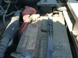 ✅ 2009 Ford E-Series Commercial • VIN: 1FTNS14W39DA42608 • Lot: 42325647. Wystawiony na IAAI z przebiegiem 213 516 mil. Bezpłatny archiwum sprzedaży aukcyjnych z USA i szczegółowy raport historii pojazdu na DreamBid. Zdjęcie 12.