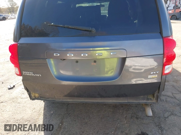 ✅ 2017 Dodge Grand Caravan SXT • VIN: 2C4RDGCG2HR847276 • Lot: 44610742. Wystawiony na IAAI z przebiegiem 186 010 mil. Bezpłatny archiwum sprzedaży aukcyjnych z USA i szczegółowy raport historii pojazdu na DreamBid. Zdjęcie 6.
