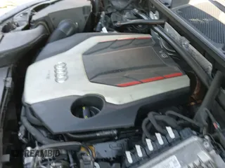 ✅ 2018 Audi SQ5 Premium Plus • VIN: WA1A4AFY4J2084190 • Lot: 42817756. Listed on IAAI with 133,829 mi. Free auction sales archive from the USA and detailed vehicle history report at DreamBid. Image 12.