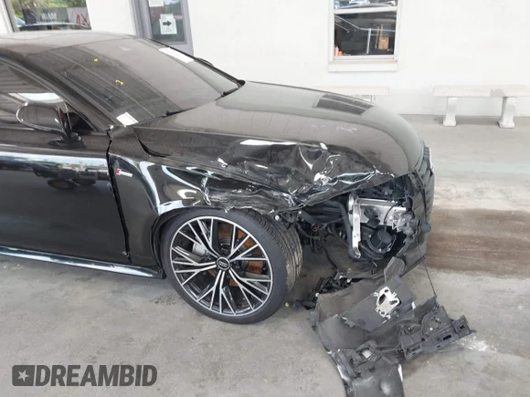 ✅ 2017 Audi A7 Prestige • VIN: WAU22AFC4HN108417 • Лот: 42841903. Опубліковано раніше на IAAI з пробігом 80 027 миль. Безкоштовний доступ до архіву аукціонних продажів зі США та докладний звіт про історію автомобіля на DreamBid. Зображення 6.