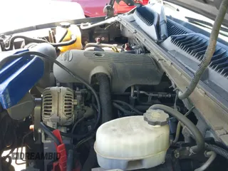 ✅ 2005 GMC Yukon SLT • VIN: 1GKEC13V05J140842 • Lot: 42219222. Listed on IAAI with 277,760 mi. Free auction sales archive from the USA and detailed vehicle history report at DreamBid. Image 12.