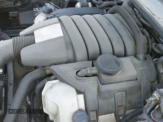 ✅ 2015 Porsche Panamera 4 • VIN: WP0AA2A72FL002302 • Lot: 43229291. Listed on IAAI with 87,057 mi. Free auction sales archive from the USA and detailed vehicle history report at DreamBid. Image 18.