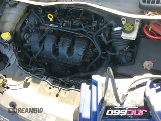 ✅ 2013 Ford Escape SEL • VIN: 1FMCU0H94DUC47116 • Lot: 43799155. Wystawiony na IAAI z przebiegiem 221 255 mil. Bezpłatny archiwum sprzedaży aukcyjnych z USA i szczegółowy raport historii pojazdu na DreamBid. Zdjęcie 12.