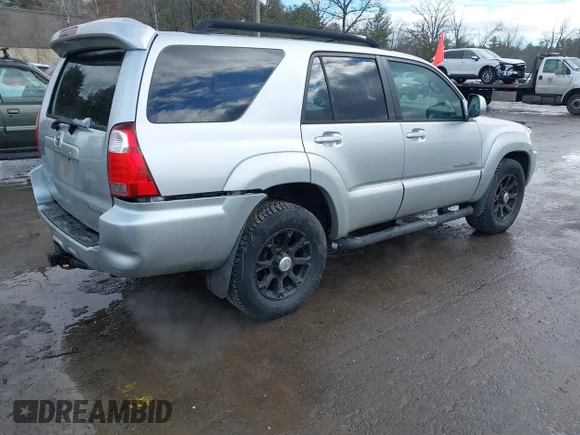 ✅ 2006 Toyota 4Runner SR5 Sport • VIN: JTEBT14R568035492 • Lot: 44109429. Wystawiony na IAAI z przebiegiem 260 620 mil. Bezpłatny archiwum sprzedaży aukcyjnych z USA i szczegółowy raport historii pojazdu na DreamBid. Zdjęcie 4.