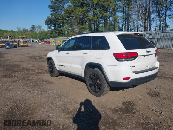 ✅ 2018 Jeep Grand Cherokee Altitude • VIN: 1C4RJFAG1JC465552 • Lot: 45058375. Wystawiony na IAAI z przebiegiem 207 554 mil. Bezpłatny archiwum sprzedaży aukcyjnych z USA i szczegółowy raport historii pojazdu na DreamBid. Zdjęcie 3.