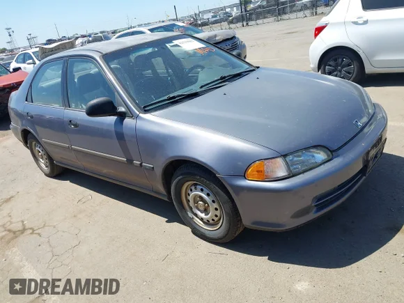 ✅ 1994 Honda Civic DX • VIN: 1HGEG8540RL001237 • Lot: 42519002. Wystawiony na IAAI z przebiegiem 332 873 mil. Bezpłatny archiwum sprzedaży aukcyjnych z USA i szczegółowy raport historii pojazdu na DreamBid. Zdjęcie 1.