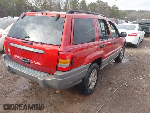 ✅ 2002 Jeep Grand Cherokee Laredo • VIN: 1J4GX48S02C301225 • Lot: 44125090. Wystawiony na IAAI z przebiegiem 304 620 mil. Bezpłatny archiwum sprzedaży aukcyjnych z USA i szczegółowy raport historii pojazdu na DreamBid. Zdjęcie 4.