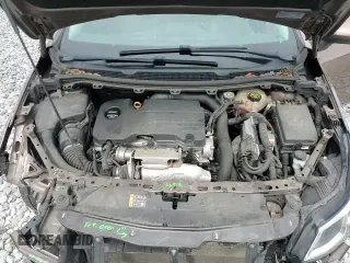 ✅ 2019 Chevrolet Cruze LS • VIN: 3G1BC6SM2KS615270 • Lot: 84735175. Listed on Copart with 107,799 mi. Free auction sales archive from the USA and detailed vehicle history report at DreamBid. Image 15.