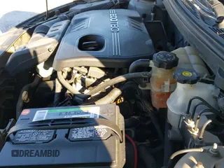 ✅ 2006 Pontiac G6 1SV • VIN: 1G2ZF55B364147819 • Лот: 41779003. Опубликован ранее на IAAI с пробегом 251 473 миль. Бесплатный доступ к архиву аукционных продаж из США и подробный отчёт об истории автомобиля на DreamBid. Изображение 12.