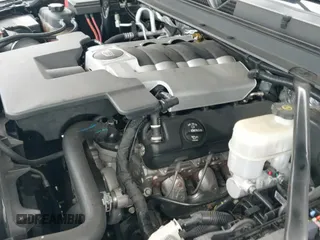 ✅ 2018 Cadillac Escalade ESV Platinum • VIN: 1GYS3KKJ8JR254368 • Лот: 41975620. Опубликован ранее на IAAI с пробегом 81 224 миль. Бесплатный доступ к архиву аукционных продаж из США и подробный отчёт об истории автомобиля на DreamBid. Изображение 19.