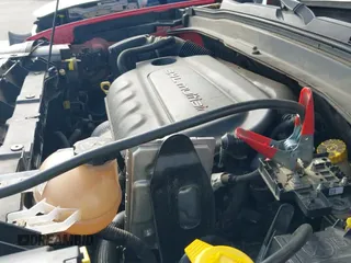 ✅ 2017 Jeep Renegade Trailhawk • VIN: ZACCJBCB3HPF28513 • Lot: 43738016. Listed on IAAI with 120,328 mi. Free auction sales archive from the USA and detailed vehicle history report at DreamBid. Image 21.