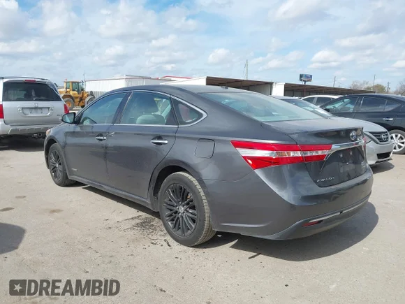 ✅ 2014 Toyota Avalon Limited • VIN: 4T1BD1EB2EU026799 • Lot: 44293970. Wystawiony na IAAI z przebiegiem 113 330 mil. Bezpłatny archiwum sprzedaży aukcyjnych z USA i szczegółowy raport historii pojazdu na DreamBid. Zdjęcie 3.