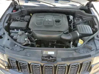 ✅ 2018 Jeep Grand Cherokee Upland • VIN: 1C4RJFAG2JC251685 • Лот: 70127975. Опубликован ранее на Copart с пробегом 122 085 миль. Бесплатный доступ к архиву аукционных продаж из США и подробный отчёт об истории автомобиля на DreamBid. Изображение 15.