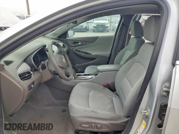 ✅ 2020 Chevrolet Malibu LS • VIN: 1G1ZC5ST1LF033926 • Lot: 73538955. Wystawiony na Copart z przebiegiem 82 459 mil. Bezpłatny archiwum sprzedaży aukcyjnych z USA i szczegółowy raport historii pojazdu na DreamBid. Zdjęcie 7.