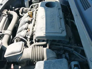 ✅ 2009 Kia Rondo LX • VIN: KNAFG528597278836 • Lot: 42662432. Listed on IAAI with 103,854 mi. Free auction sales archive from the USA and detailed vehicle history report at DreamBid. Image 12.