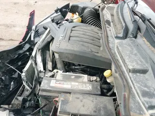 ✅ 2011 Volkswagen Routan SE • VIN: 2V4RW3DG4BR636014 • Lot: 42452137. Listed on IAAI with 203,029 mi. Free auction sales archive from the USA and detailed vehicle history report at DreamBid. Image 19.