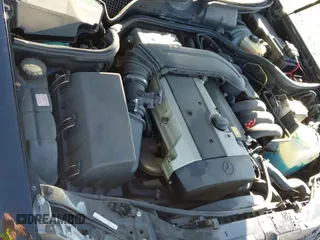 ✅ 1996 Mercedes-Benz E 320 • VIN: WDBJF55F9TJ012965 • Lot: 42577507. Wystawiony na IAAI z przebiegiem 100 444 mil. Bezpłatny archiwum sprzedaży aukcyjnych z USA i szczegółowy raport historii pojazdu na DreamBid. Zdjęcie 14.