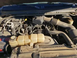 ✅ 2003 Ford Excursion Special Serv • VIN: 1FMNU40L83ED68103 • Лот: 83191034. Опубликован ранее на Copart с пробегом 282 481 миль. Бесплатный доступ к архиву аукционных продаж из США и подробный отчёт об истории автомобиля на DreamBid. Изображение 14.