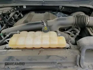 ✅ 2018 Ford Expedition XLT • VIN: 1FMJU1HT8JEA36838 • Лот: 70029215. Опубликован ранее на Copart с пробегом 106 914 миль. Бесплатный доступ к архиву аукционных продаж из США и подробный отчёт об истории автомобиля на DreamBid. Изображение 14.