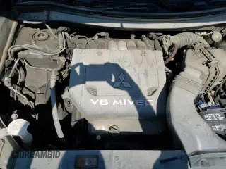 ✅ 2020 Mitsubishi Outlander SE • VIN: JA4JZ3AX7LZ614397 • Лот: 66682295. Опубликован ранее на Copart с пробегом 74 972 миль. Бесплатный доступ к архиву аукционных продаж из США и подробный отчёт об истории автомобиля на DreamBid. Изображение 14.