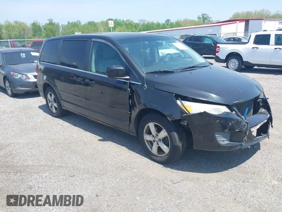 ✅ 2010 Volkswagen Routan SE • VIN: 2V4RW3D12AR348485 • Lot: 42170719. Wystawiony na IAAI z przebiegiem 155 412 mil. Bezpłatny archiwum sprzedaży aukcyjnych z USA i szczegółowy raport historii pojazdu na DreamBid. Zdjęcie 1.