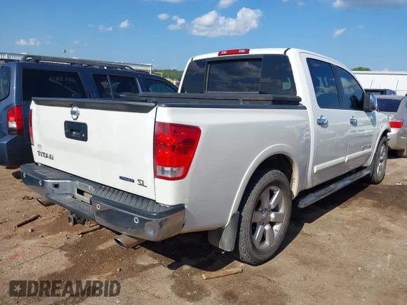 ✅ 2013 Nissan Titan SV • VIN: 1N6BA0EDXDN310437 • Lot: 42707393. Wystawiony na IAAI z przebiegiem 168 966 mil. Bezpłatny archiwum sprzedaży aukcyjnych z USA i szczegółowy raport historii pojazdu na DreamBid. Zdjęcie 4.