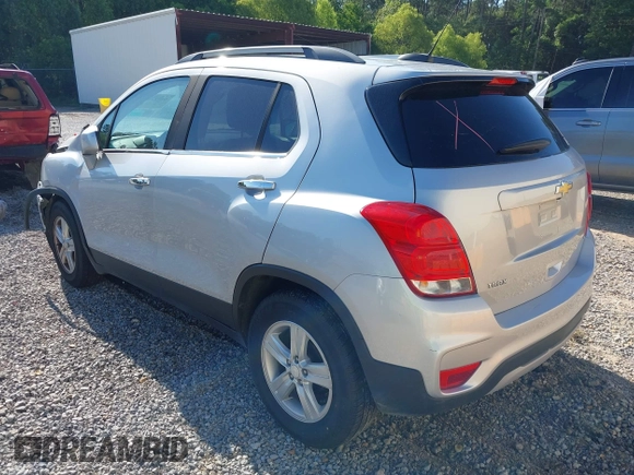 ✅ 2018 Chevrolet Trax LT • VIN: 3GNCJLSB8JL265206 • Lot: 44797385. Wystawiony na IAAI z przebiegiem 133 548 mil. Bezpłatny archiwum sprzedaży aukcyjnych z USA i szczegółowy raport historii pojazdu na DreamBid. Zdjęcie 3.