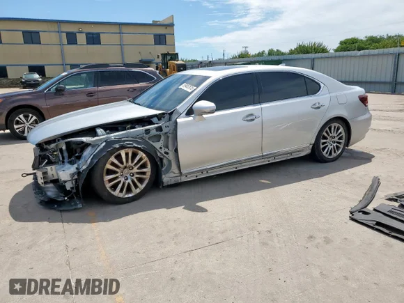 ✅ 2015 Lexus LS 460 L • VIN: JTHGL5EF0F5054330 • Lot: 58452815. Listed on Copart with 112,170 mi. Free auction sales archive from the USA and detailed vehicle history report at DreamBid. Image 1.