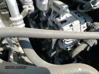 ✅ 2024 Toyota Corolla Cross XLE • VIN: 7MUDAAAG4RV090981 • Lot: 70227335. Wystawiony na Copart z przebiegiem 4 165 mil. Bezpłatny archiwum sprzedaży aukcyjnych z USA i szczegółowy raport historii pojazdu na DreamBid. Zdjęcie 17.