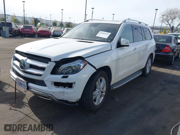 ✅ 2014 Mercedes-Benz GL 350 • VIN: 4JGDF2EE8EA281607 • Lot: 44002029. Wystawiony na IAAI z przebiegiem 138 710 mil. Bezpłatny archiwum sprzedaży aukcyjnych z USA i szczegółowy raport historii pojazdu na DreamBid. Zdjęcie 2.