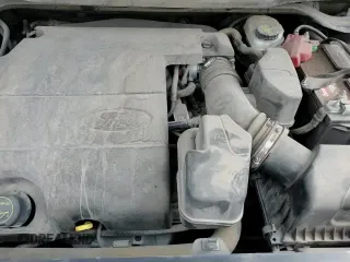 ✅ 2017 Ford Explorer XLT • VIN: 1FM5K7D82HGA03280 • Лот: 54611225. Опубликован ранее на Copart с пробегом 94 947 миль. Бесплатный доступ к архиву аукционных продаж из США и подробный отчёт об истории автомобиля на DreamBid. Изображение 14.