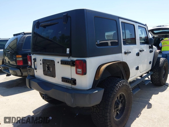 ✅ 2007 Jeep Wrangler Unlimited Rubicon • VIN: 1J8GA69117L194310 • Lot: 45105007. Wystawiony na IAAI z przebiegiem 203 968 mil. Bezpłatny archiwum sprzedaży aukcyjnych z USA i szczegółowy raport historii pojazdu na DreamBid. Zdjęcie 4.
