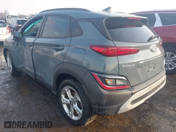 ✅ 2022 Hyundai Kona SEL • VIN: KM8K3CAB0NU807647 • Lot: 44201000. Wystawiony na IAAI z przebiegiem 70 014 mil. Bezpłatny archiwum sprzedaży aukcyjnych z USA i szczegółowy raport historii pojazdu na DreamBid. Zdjęcie 3.