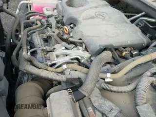 ✅ 2020 Toyota Highlander Hybrid Limited • VIN: 5TDXBRCHXLS004587 • Lot: 41860325. Listed on IAAI with 40,110 mi. Free auction sales archive from the USA and detailed vehicle history report at DreamBid. Image 22.