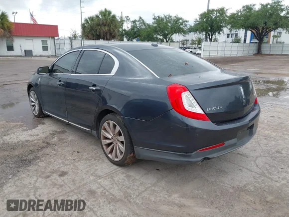 ✅ 2014 Lincoln MKS • VIN: 1LNHL9DK6EG601787 • Lot: 44982681. Wystawiony na IAAI z przebiegiem 205 900 mil. Bezpłatny archiwum sprzedaży aukcyjnych z USA i szczegółowy raport historii pojazdu na DreamBid. Zdjęcie 3.