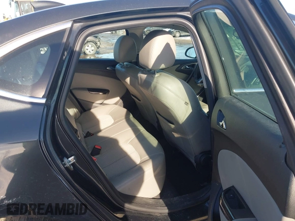 ✅ 2015 Buick Verano Convenience Group • VIN: 1G4PR5SK2F4104762 • Lot: 44209478. Wystawiony na IAAI z przebiegiem 135 752 mil. Bezpłatny archiwum sprzedaży aukcyjnych z USA i szczegółowy raport historii pojazdu na DreamBid. Zdjęcie 8.