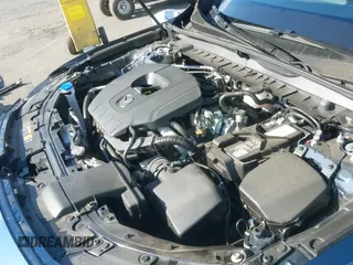 ✅ 2025 Mazda CX-50 S Premium • VIN: 7MMVABDM5SN338463 • Lot: 43053279. Wystawiony na IAAI z przebiegiem 8 215 mil. Bezpłatny archiwum sprzedaży aukcyjnych z USA i szczegółowy raport historii pojazdu na DreamBid. Zdjęcie 20.