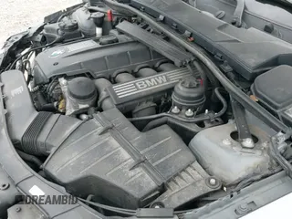 ✅ 2013 BMW 3 Series 328i • VIN: WBADW3C50DJ525517 • Lot: 41905268. Wystawiony na IAAI z przebiegiem 99 534 mil. Bezpłatny archiwum sprzedaży aukcyjnych z USA i szczegółowy raport historii pojazdu na DreamBid. Zdjęcie 20.