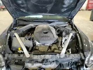 ✅ 2019 Kia Stinger • VIN: KNAE15LA2K6046527 • Lot: 64881315. Wystawiony na Copart z przebiegiem 73 443 mil. Bezpłatny archiwum sprzedaży aukcyjnych z USA i szczegółowy raport historii pojazdu na DreamBid. Zdjęcie 15.