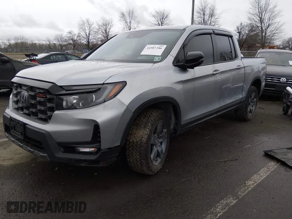 ✅ 2025 Honda Ridgeline TrailSport • VIN: 5FPYK3F65SB027376 • Лот: 44587286. Опубликован ранее на IAAI с пробегом 16 831 миль. Бесплатный доступ к архиву аукционных продаж из США и подробный отчёт об истории автомобиля на DreamBid. Изображение 2.