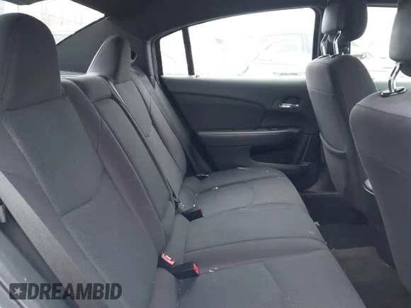 ✅ 2012 Chrysler 200 LX • VIN: 1C3CCBAB8CN203617 • Lot: 41520833. Wystawiony na IAAI z przebiegiem 230 863 mil. Bezpłatny archiwum sprzedaży aukcyjnych z USA i szczegółowy raport historii pojazdu na DreamBid. Zdjęcie 8.