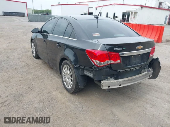 ✅ 2014 Chevrolet Cruze ECO • VIN: 1G1PJ5SB2E7219749 • Lot: 45428752. Listed on IAAI with 294,192 mi. Free auction sales archive from the USA and detailed vehicle history report at DreamBid. Image 3.