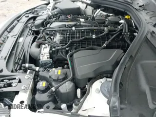 ✅ 2018 BMW 4 Series 440i • VIN: WBA4J5C56JBF07087 • Lot: 41421921. Wystawiony na IAAI z przebiegiem 61 601 mil. Bezpłatny archiwum sprzedaży aukcyjnych z USA i szczegółowy raport historii pojazdu na DreamBid. Zdjęcie 19.