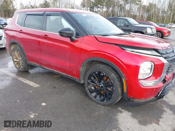 ✅ 2022 Mitsubishi Outlander SE • VIN: JA4J4UA83NZ077141 • Lot: 44111674. Wystawiony na IAAI z przebiegiem 41 688 mil. Bezpłatny archiwum sprzedaży aukcyjnych z USA i szczegółowy raport historii pojazdu na DreamBid. Zdjęcie 1.